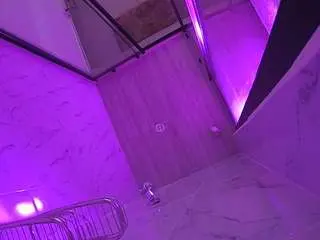 Camsoda Nude Webcam of voyeurcam-jb-shower-2