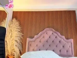 Camsoda Private Sex Chat of vaiolet-hot