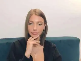 Camsoda Watch Live Sex Cams of emmadarling69