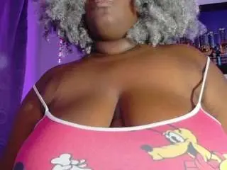 Camsoda Sex Cam of black-pussydoll