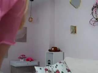 Camsoda Free Live Porn of maebrowning