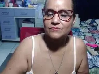Camsoda Adult Webcams of samy-mature