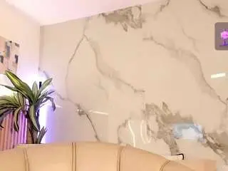 Camsoda Sex Chat of cosmic-brunette