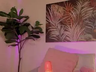Camsoda Live Sex Cam of nicoleriveraa