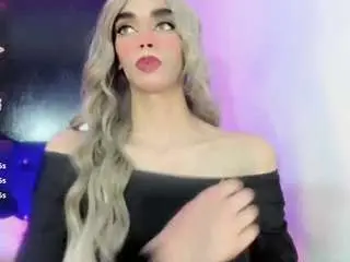 Camsoda Sex Cam of camila-valkyrie