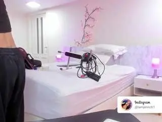 Camsoda Live Porn of charolbruce