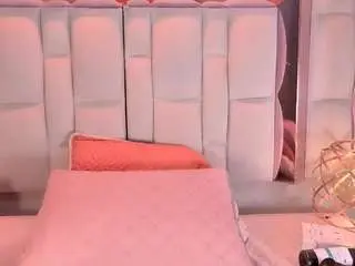 Camsoda Best Webcam of saramartini19