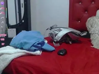 Camsoda Adult Webcams of studtwoapples21