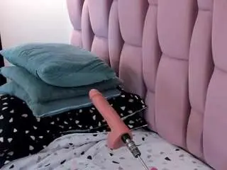 Camsoda Best live sex cam show of brithanyadams