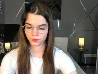 Camsoda Sex Chat of miss-evelyne