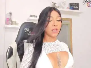 Camsoda Private Sex Chat of sarahernandez1