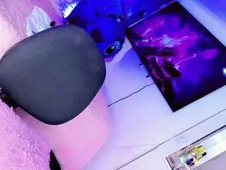 Camsoda Nude Webcam of thaliagirl