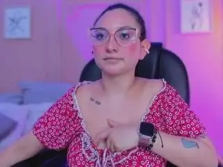 Camsoda Best live sex cam show of luucyjoness