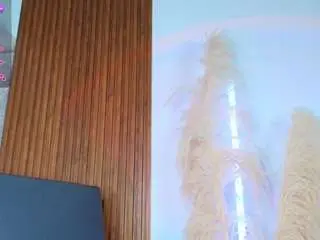 Camsoda Free Porn Cam of samy-grey01