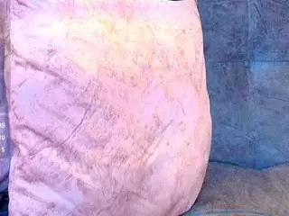 Camsoda Adult Webcam of brunette-candy