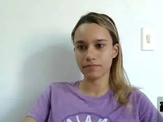 Camsoda Live Sex of kelayabrunette