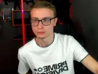 Camsoda Sex Cam of emmitbarker
