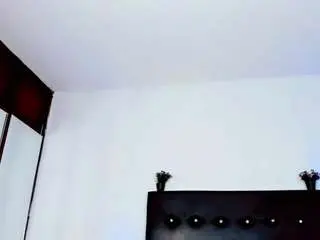 Camsoda Free Live Porn of mariannahot-s7