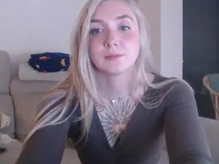 Camsoda Free Porn Cam of tattoobbgirl