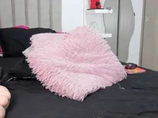 Camsoda Live Sex Cam of queen-antonella-oficial