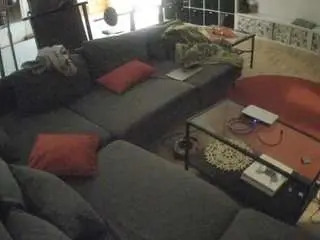 Camsoda Best Webcam of voyeurcam-julmodels-living-3