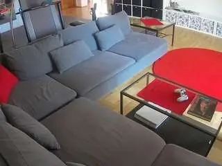 Camsoda Best Webcam of voyeurcam-julmodels-living-3