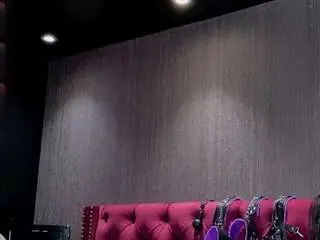 Camsoda Nude Webcam of maddie-fields