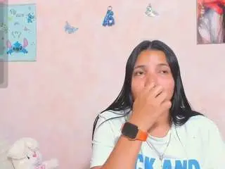 Camsoda Sex Cam of sara-mia