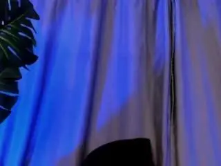 Camsoda Free Live Porn of xiaphoenix