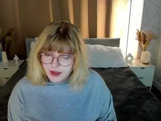 Camsoda Adult Webcams of luna-c0ra