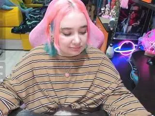 Camsoda Watch Live Sex Cams of softie-sofy