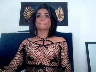 Camsoda Nude Webcam of bellatrixx-69