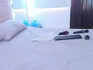 Camsoda Adult Webcams of kloeass