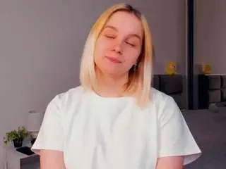 Camsoda Adult Video Chat of elinorhensel