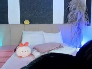 Camsoda Sex Chat of alaia-manson