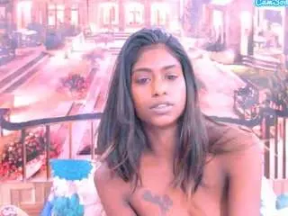 Camsoda Live Sex Cam of indiansapphire4u
