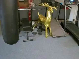 Camsoda Adult Webcams of voyeurcam-julmodels-living-6