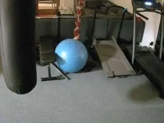 Camsoda Adult Webcam of voyeurcam-julmodels-living-6