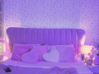 Camsoda Watch Live Sex Cams of kiraroxx
