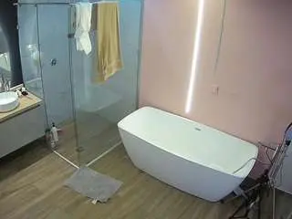 Camsoda Sex Cam of voyeurcam-casa-salsa-bathroom-2