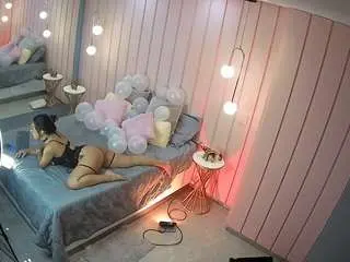 Camsoda Sex Chat of voyeurcam-casa-salsa-bathroom-2