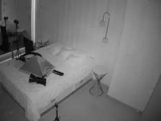 Camsoda Live Sex of voyeurcam-casa-salsa-bathroom-2