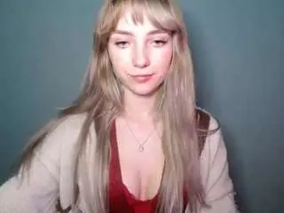 Camsoda Nude Webcam of lucialittle