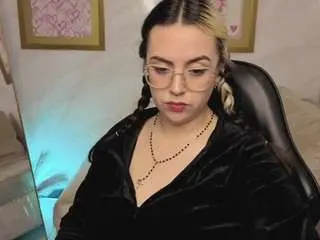 Camsoda Private Sex Chat of hela-v