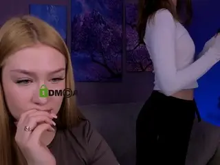 Camsoda Live Sex of playful-sophie