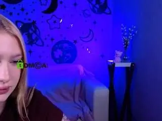 Camsoda Free Porn Cam of playful-sophie