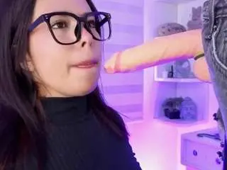 Camsoda Adult Video Chat of amy-rosse1