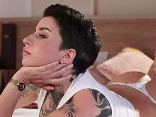 Camsoda Nude Webcam of alicee-love