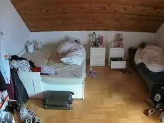 Camsoda Sex Cam of voyeurcam-julmodels-greybed-3