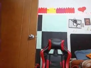 Camsoda Free Live Porn of saray-extrovert